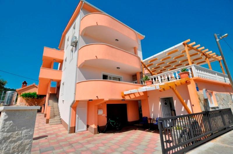 Ferienwohnung Marinovi Dvori Slatine Exterior foto