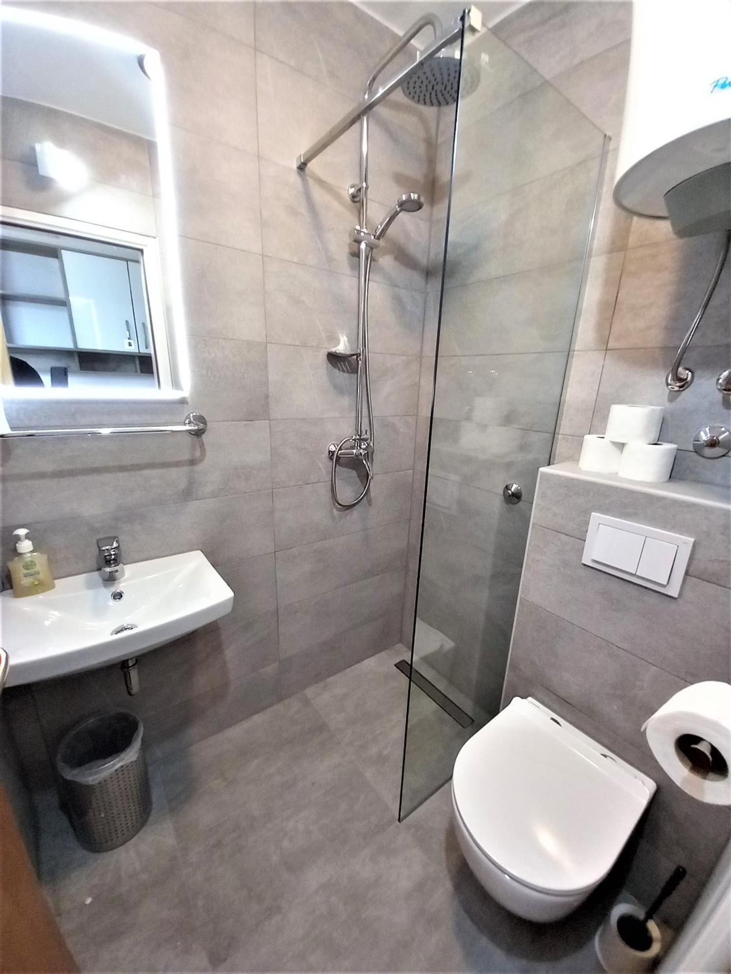 Ferienwohnung Marinovi Dvori Slatine Exterior foto